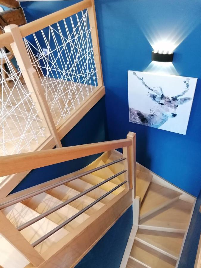 Monchateau étoilé, hébergement insolite avec Spa Merlas Exterior foto